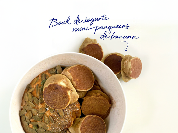 Bowl de Mini-Panquecas izzee & Iogurte
